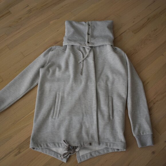 Blank NYC Women's Salt and Pepper Open Convertible Collar Sweatshirt Jacket - Picture 6 of 13